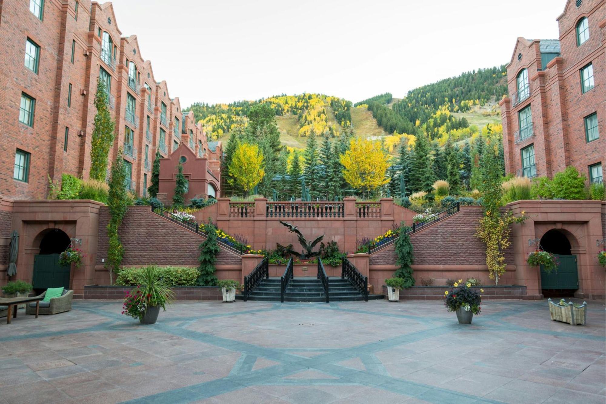 St. Regis Aspen Resort Exterior photo
